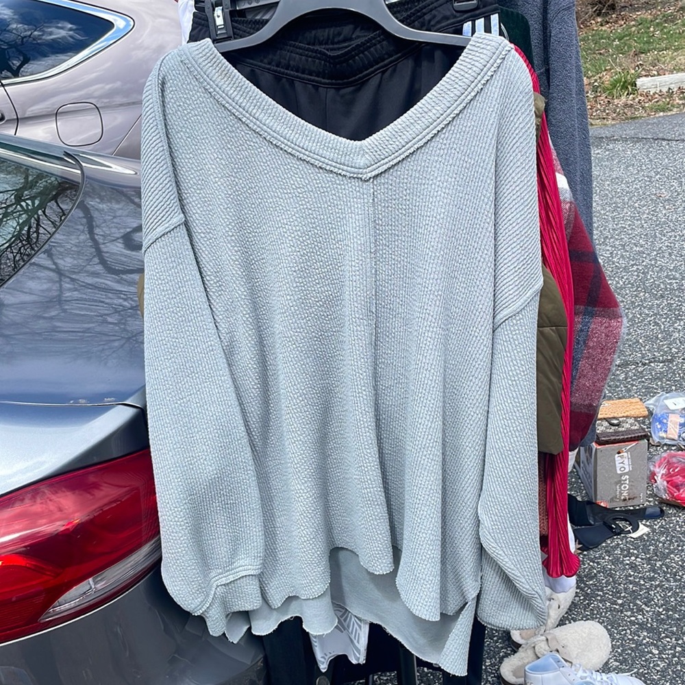 Aerie V neck Sweater